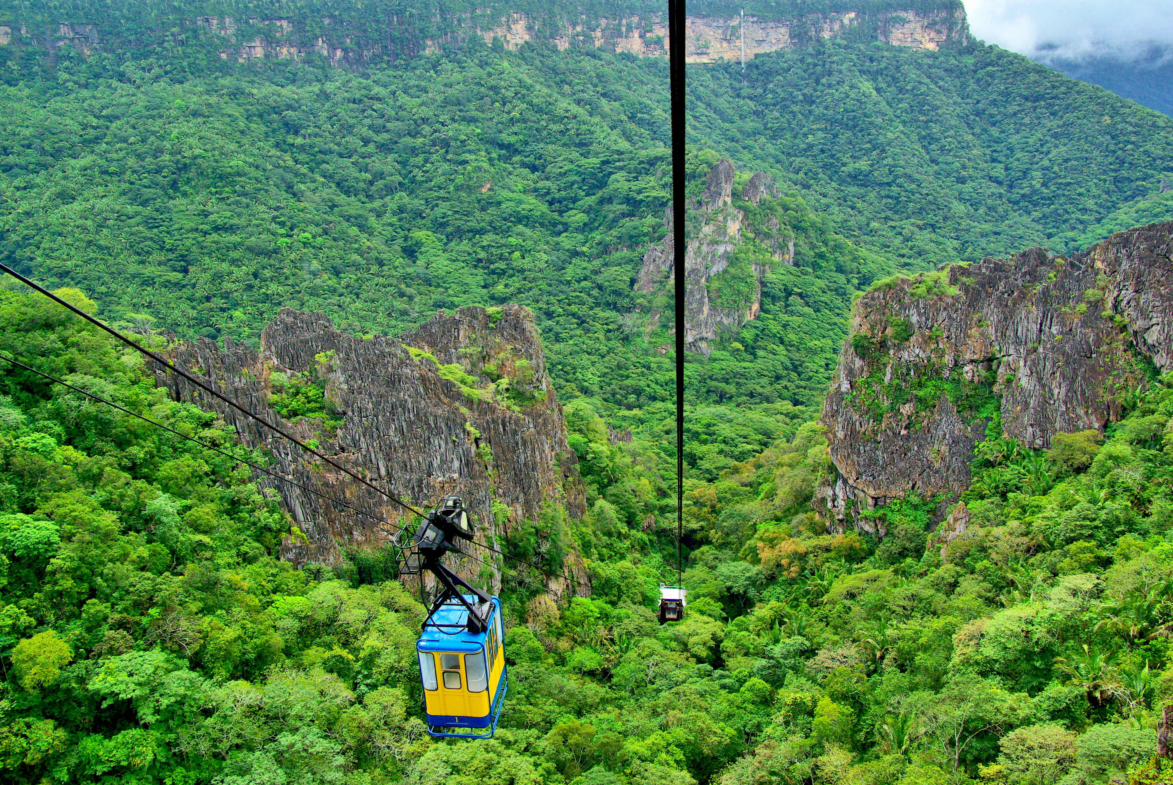 Paisagem natural do Parque Nacional de Ubajara na Serra da Ibiapaba, Ceará